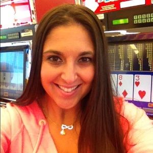 Meet your Posher, Allisyn